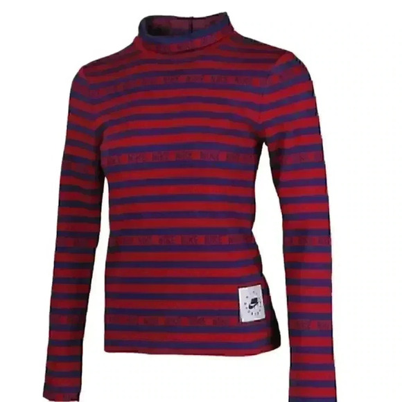 Womens nike sportsware block logo rare sweater size small - Picture 1 of 9
